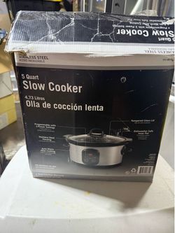 Slow cooker