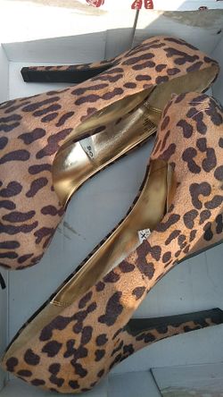 New leopard heels
