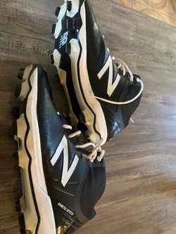 New Balance Kinetic Stitch Baseball Cleats