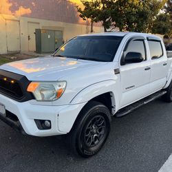 2012 toyota tacoma