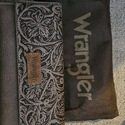 Wrangler wallet 
