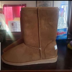 KushyShoo Womens Boots Fully Fur Lined Booties Beige Flat Size  8