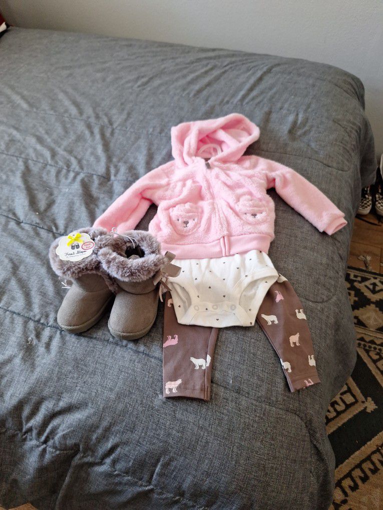 Infant Sweat Suit W/ Furry Boots
