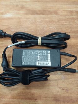 HP Laptop Charger 90W!!!
