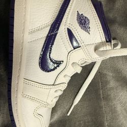 Used but never worn size 9c