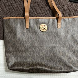 MK Purse