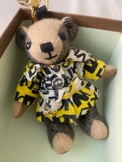 Burberry Thomas bear keychain charm