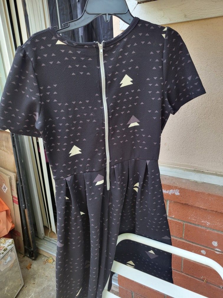 Lularoe S Amelia Dress Black Gray Cream Triangle Geometric Womens