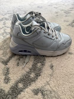 Skechers light blue