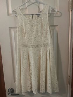 Women’s Ivory color Lacy Dress Sz L