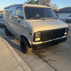 1990 Chevrolet G-Series Van