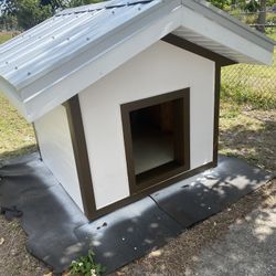 Custom Dog House 