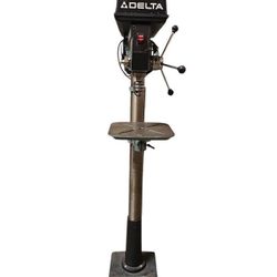 Delta No.17-900 Floor Drill Press
