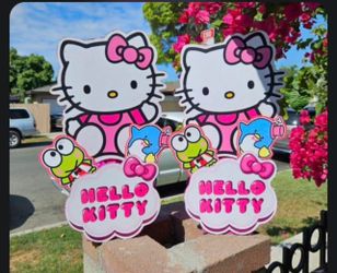 Hello Kitty Centerpieces
