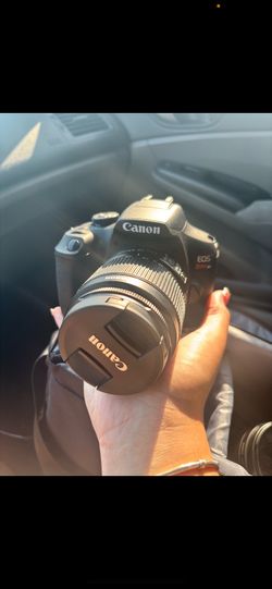 Canon Rebel T7