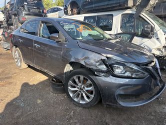 2019 Nissan Sentra 1.8L For Parts