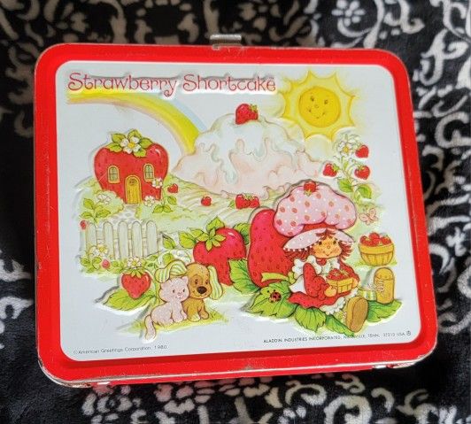 1980 Strawberry Shortcake Lunch Box