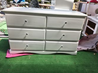6 drawer solid wood white dresser