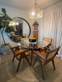 West Elm Jensen Round Dining Table 48”