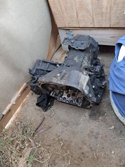 Toyota Camry Year 2000 V4 2.2L Transmission