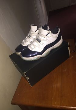 Easter 11s top