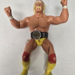 1984 WWF LJN Wrestling Figure HULK HOGAN w/ BELT