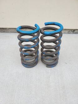 1997-2003 F150/EXPEDITION V8 SELLING FRONT SPRINGS