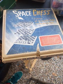 Vintage space chess