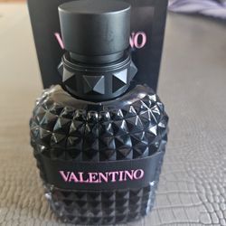 Valentino Born N Roma