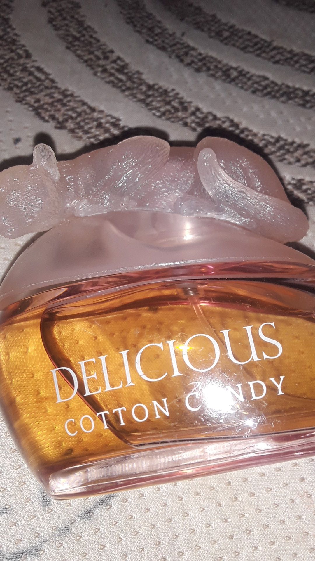 Perfume for women cotton candy smell