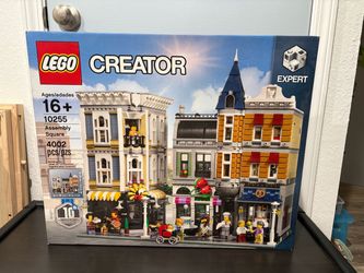 LEGO Creator Expert Assembly Square 10255