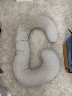 Pregnancy pillow
