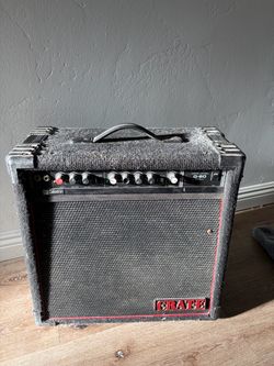 Old crate guitar amplifier
