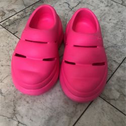 Girls Pink Ugg’s