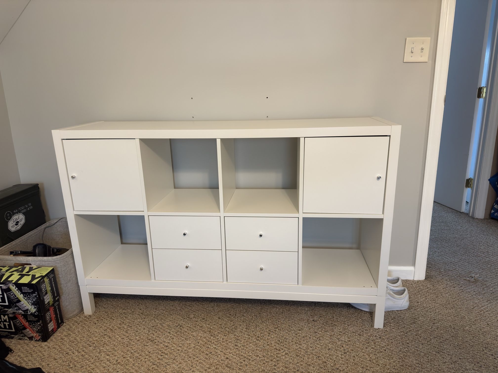 White Shelf