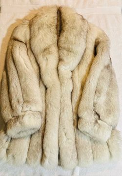 Vintage Blue Fox Fur Coat Women’s Mid Length Size 6/Small-Excellent Condition