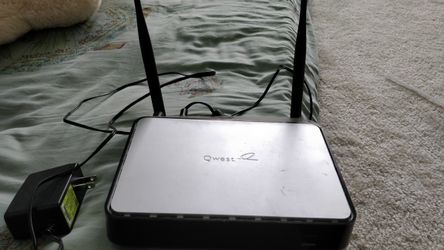 Century link modem in excellent condition