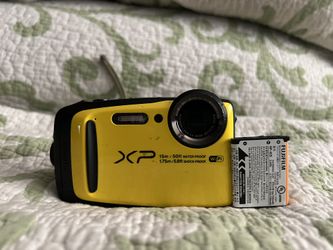 Fujifilm Finepix XP90 16.4mp Waterproof Digital Camera - Yellow