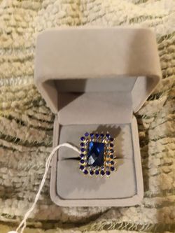 Fashion ring