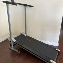 Sunny Health & Fitness Manual Treadmill – Compact & Non-Electric