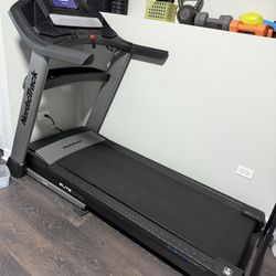 Nordic Track Treadmill 