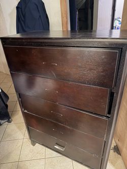Free Dresser
