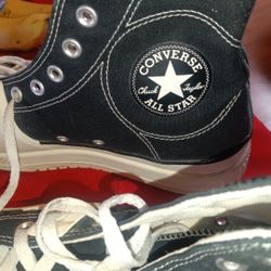 Mens Converse Size 11 Worn Once 