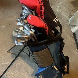 Right Handed Golf Set 