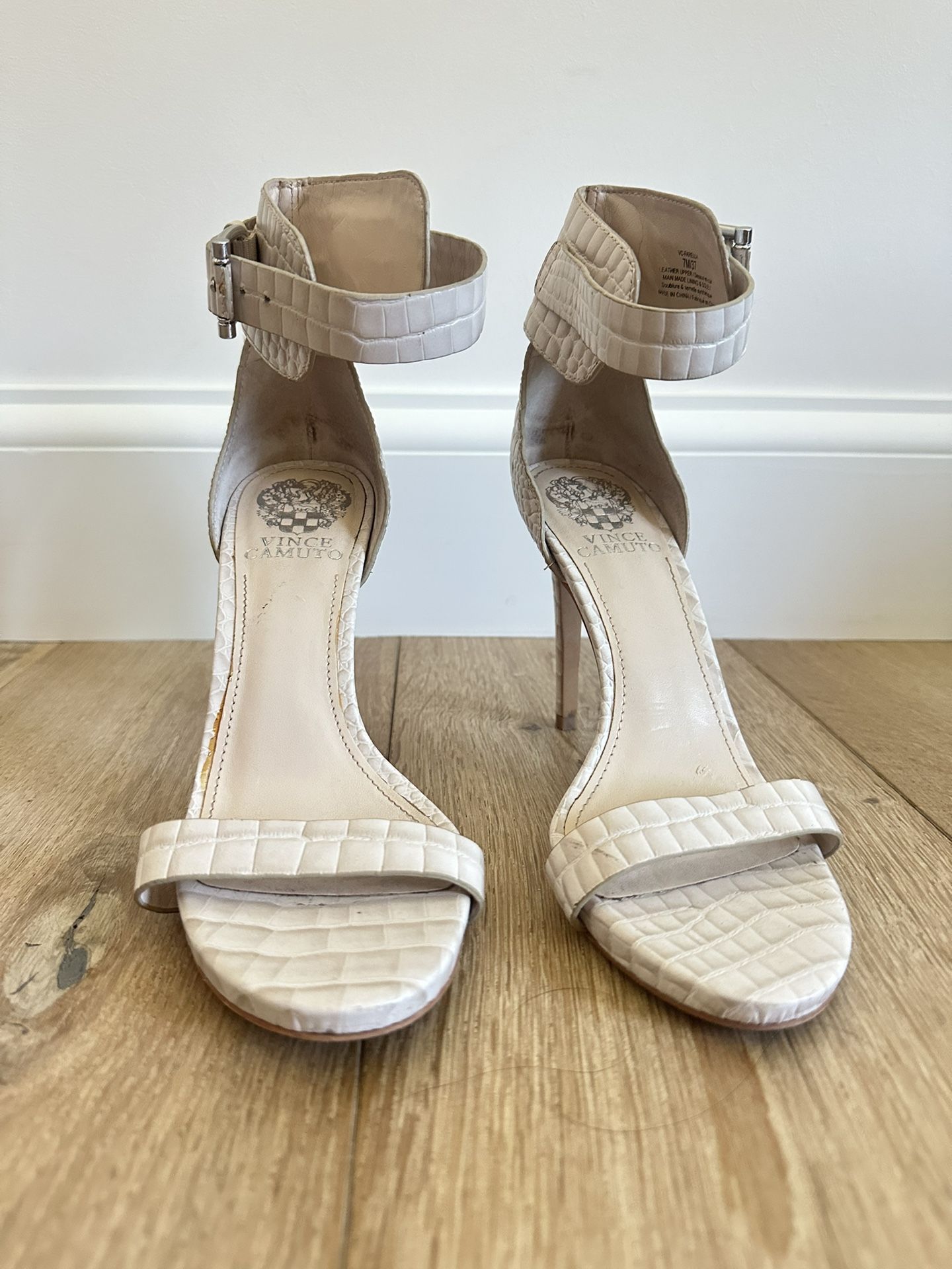 Women’s Vince Camuto Heels Size 7