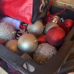 Christmas Tree/items