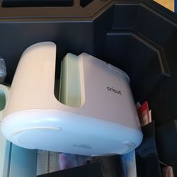 Cricut Machines And Accessories 