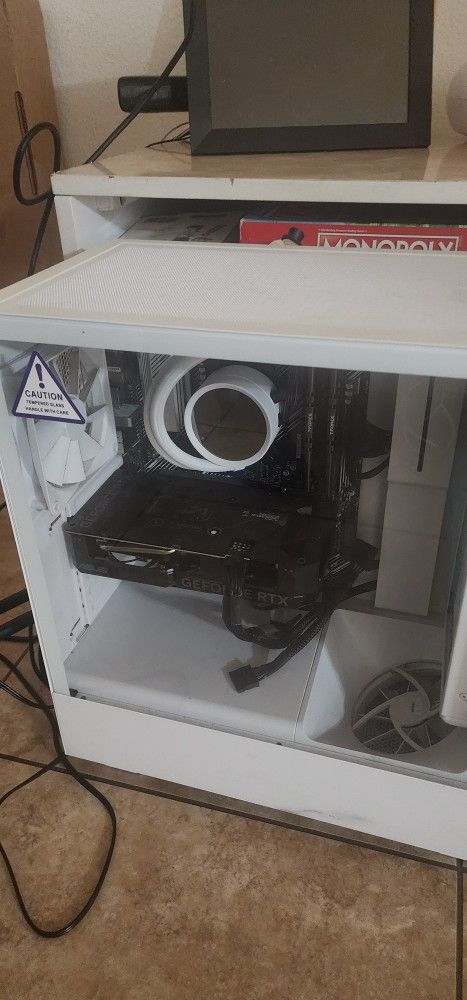 Ready to Game – Ryzen 5 + RTX 4060 Gaming PC