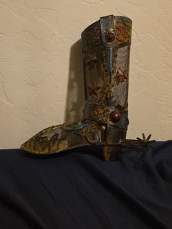 Beautiful rustic 3D metal cowboy boot
