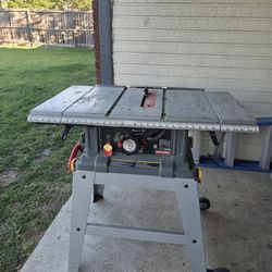 Craftsman saw table